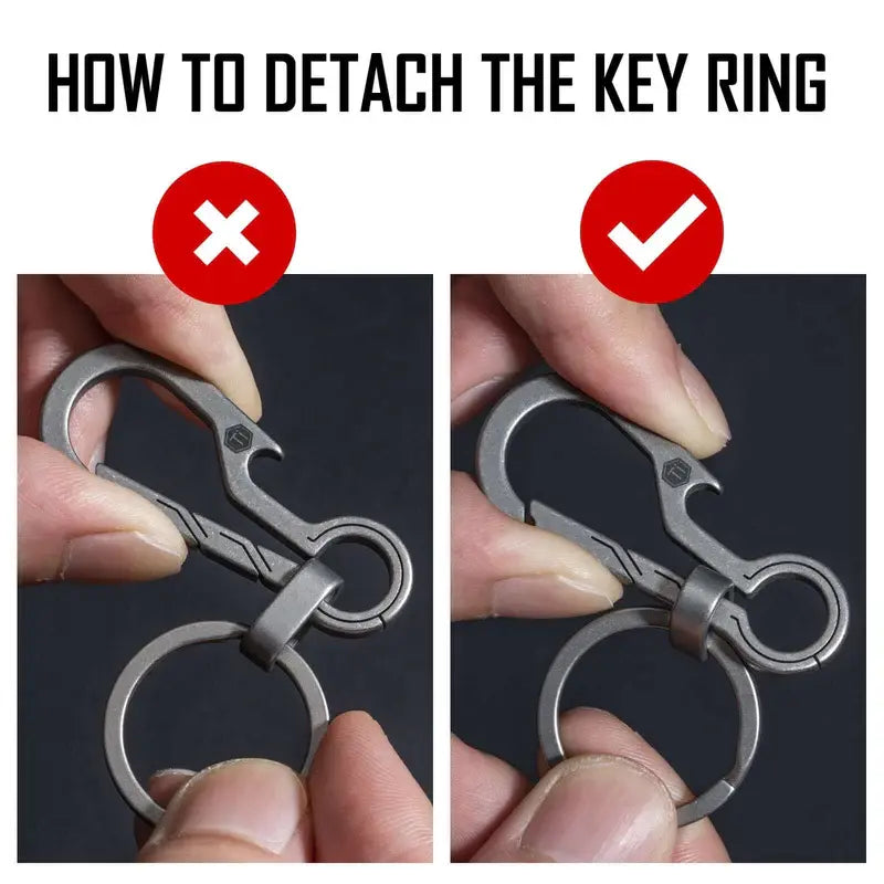 Инструкция как правилно да се сваля ключовият обръч от титаниев EDC ключодържател KeyUnity KM01, показан правилен и грешен начин