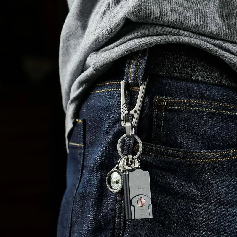 KeyUnity KM04 титаниев EDC ключодържател за ежедневно носене в джоб